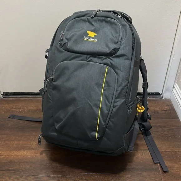 Mountainsmith Parallax Camera Backpack - Picture 6 of 9